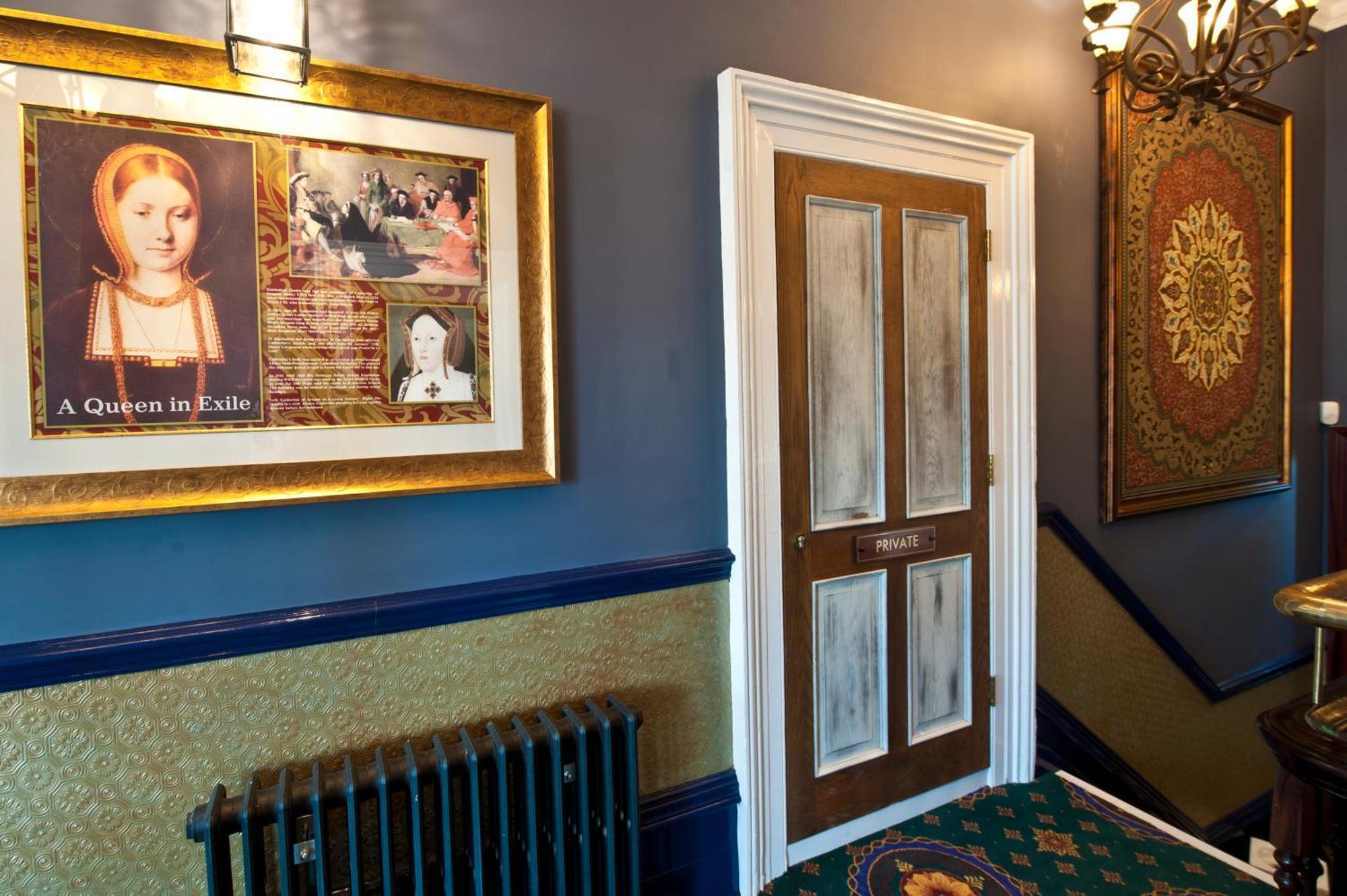 Sandford House Hotel Wetherspoon Гантінгдон Екстер'єр фото